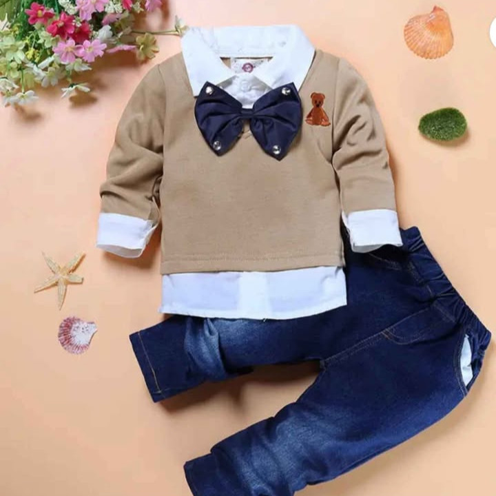 Tenue ensemble gentleman à capuche Jean,trois pièces. Vêtements garçon 1ans à 6ans.